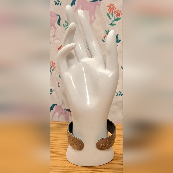 Vintage Kirk Steiff Pewter Holy Berry Etch Cuff Bangle Bracelet Costume Jewelry - Picture 3 of 4